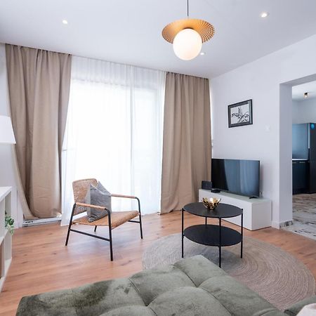 Sea View Mia Apartment Just Renovated ซาดาร์ ภายนอก รูปภาพ