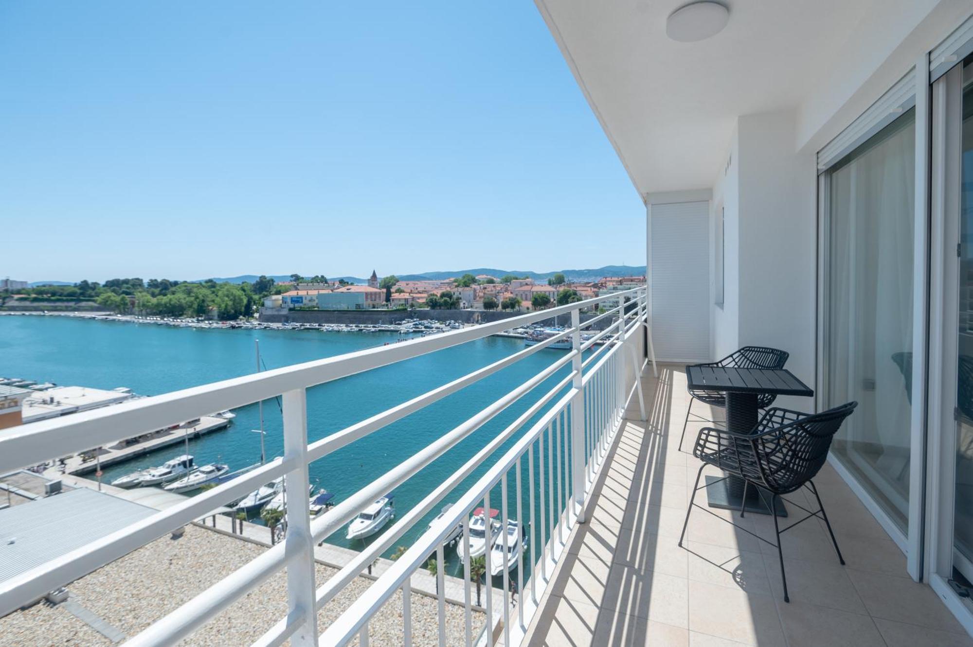 Sea View Mia Apartment Just Renovated ซาดาร์ ภายนอก รูปภาพ