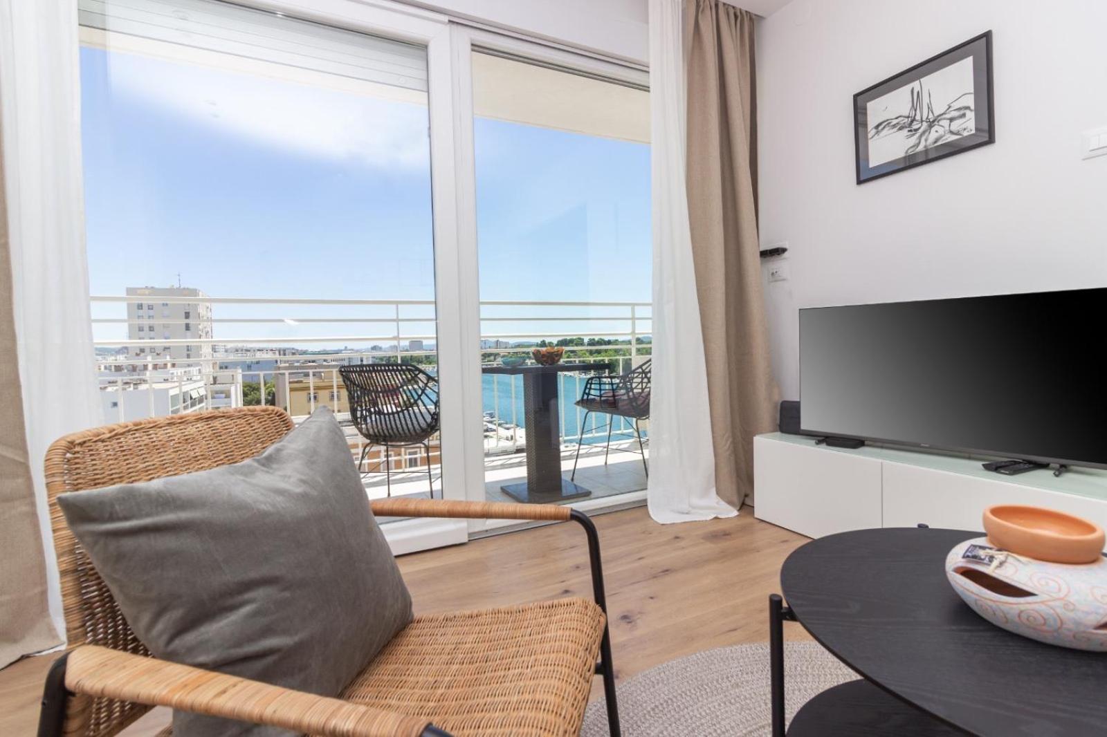 Sea View Mia Apartment Just Renovated ซาดาร์ ภายนอก รูปภาพ