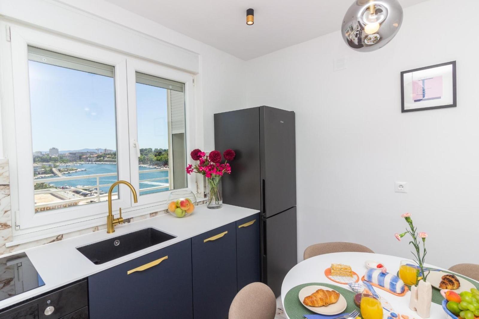 Sea View Mia Apartment Just Renovated ซาดาร์ ภายนอก รูปภาพ